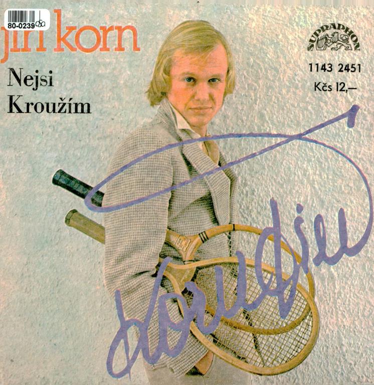 Nejsi | Kroužím