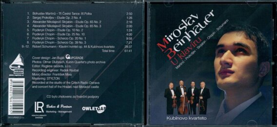 Miroslav Beinhauer U klavíru