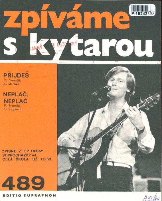 Zpíváme s kytarou 489