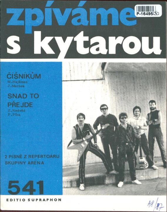 Zpíváme s kytarou 541