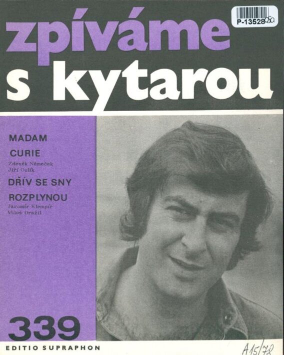 Zpíváme s kytarou 339