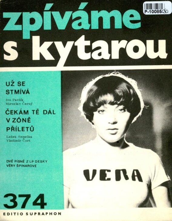 Zpíváme s kytarou 374