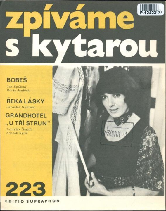 Zpíváme s kytarou 223