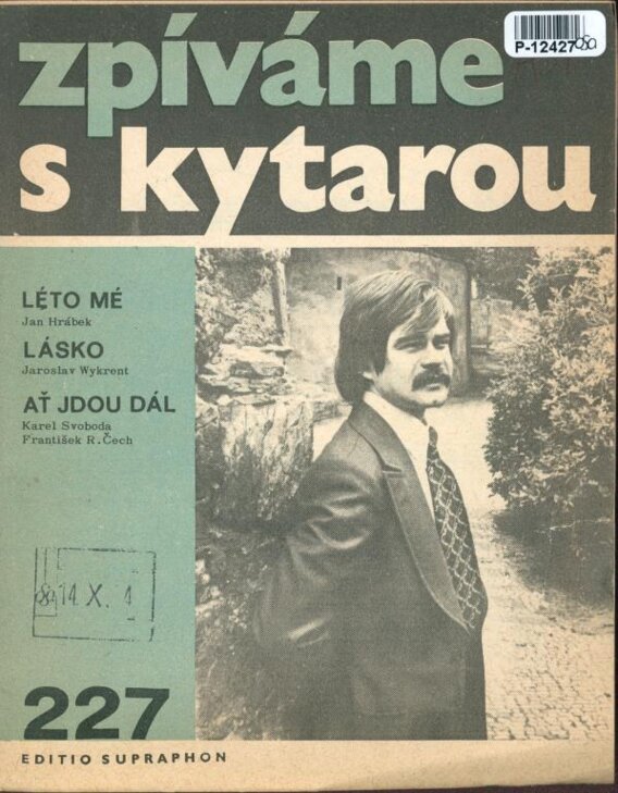 Zpíváme s kytarou 227