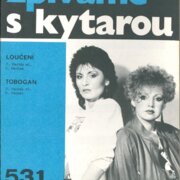 Zpíváme s kytarou 531