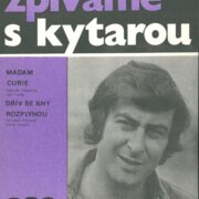 Zpíváme s kytarou 339