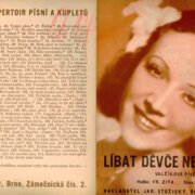 Líbat děvče není hřích