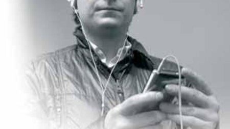 „... bůh neexistuje“