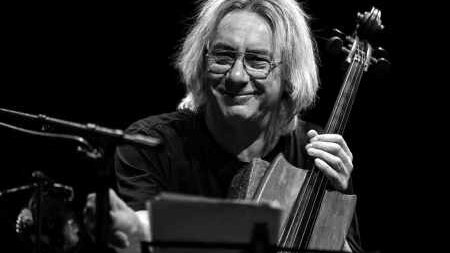 Nezpíval bych špatné texty