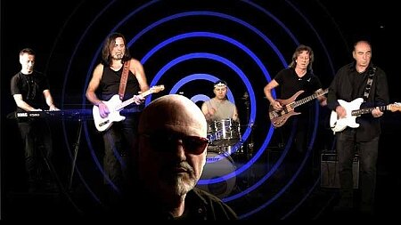 Dr. Max „Lékárnám jsme velkoryse dovolili užívat náš název“