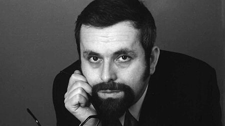 Jan Klusák Obklopen diatonickou atonalitou