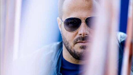 Nevím, jak člověka v hlavě napadne kus melodie