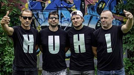 Písničky o lásce nepíšeme, nejsme extra romantické duše