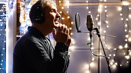 Čeští muzikanti se spojili v rámci charitativního projektu #hudbouspolu