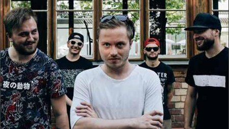 Poetika vydala debutové album