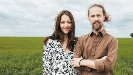 Psaní písniček je pro mě intimní proces