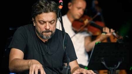 Jazz Dock funguje díky dobrému fanfarónství