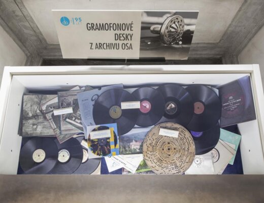 Gramofonove desky z archivu